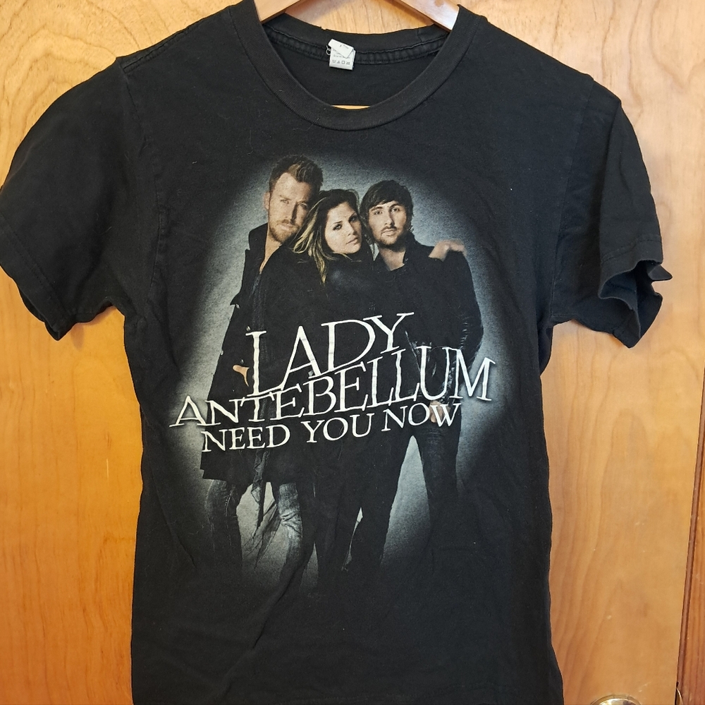 Lady Antebellum Need You Now Album Cover T-Shirt